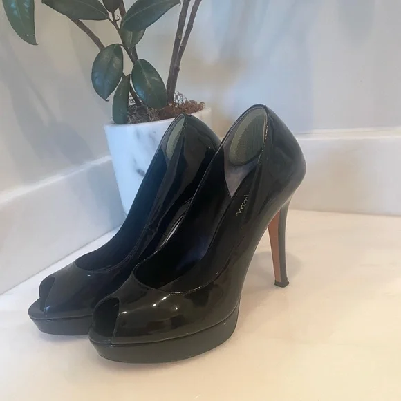 Cole Haan, Nike Air Black Peep Toe Heels, Size 8 - Picture 3 of 7